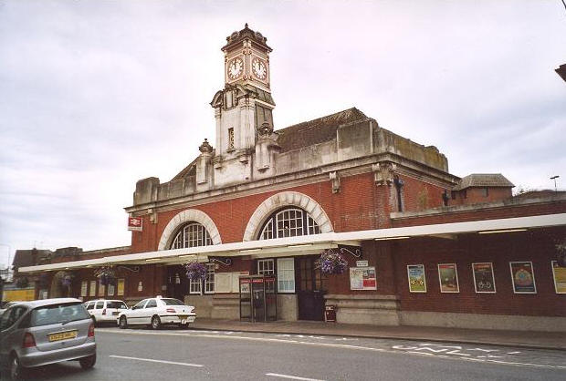 Tunbridge Wells Central